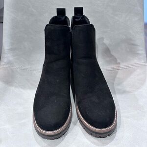 Kensie Black Chelsea Boots